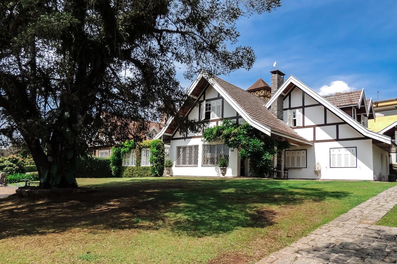 Casa Em Campos Do Jordao Villa Buitenkant foto